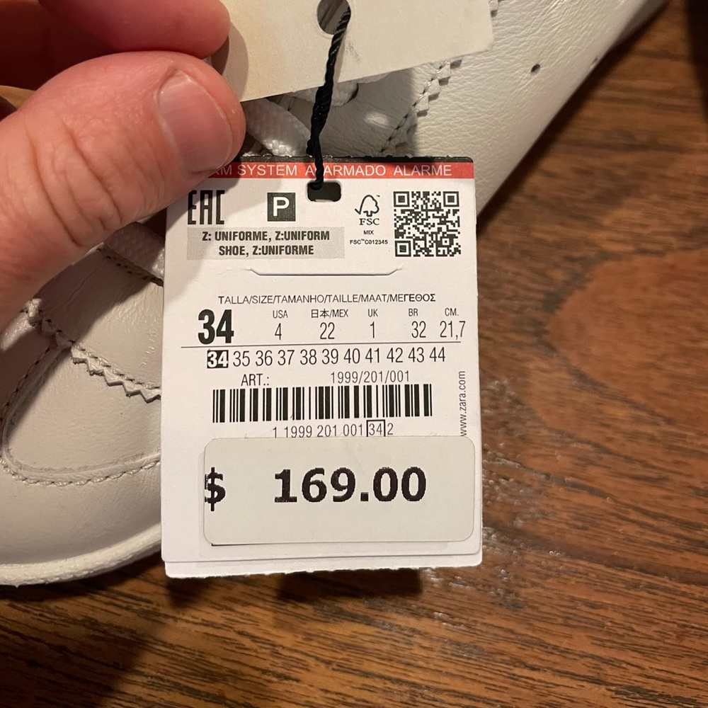 Brand new great quality Zara Kids sneakers. 100% genuine leather. Love these!